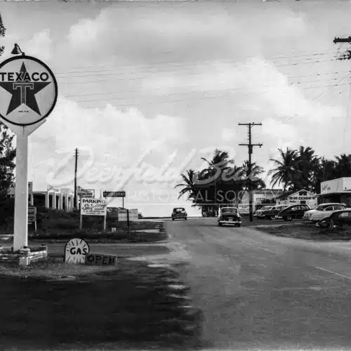 52 Deerfield Moments: #27 - Business On The Beach